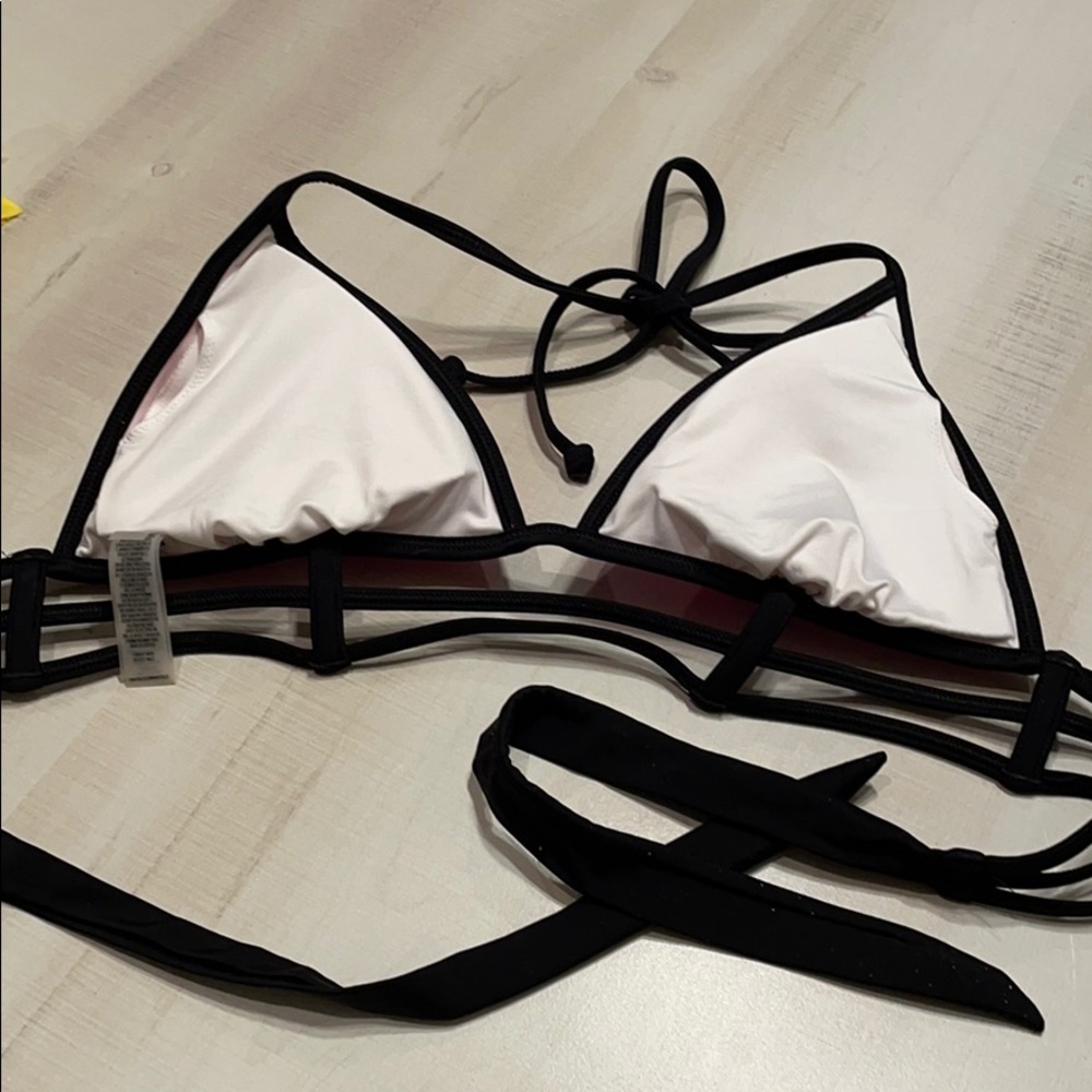 PINK Victoria's Secret Triangle Caged Bikini Top - Picture 3 of 5